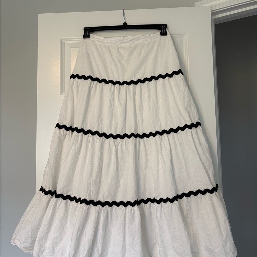 Better Together White Tiered Women’s Picnic Skirt Size Large 100% Cotton